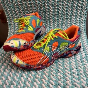 Asics Gel-Noosa Tri 7 Glow In The Dark running